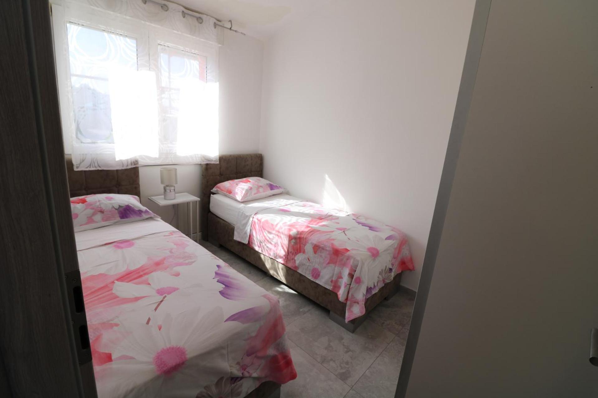Apartment Tina Pula